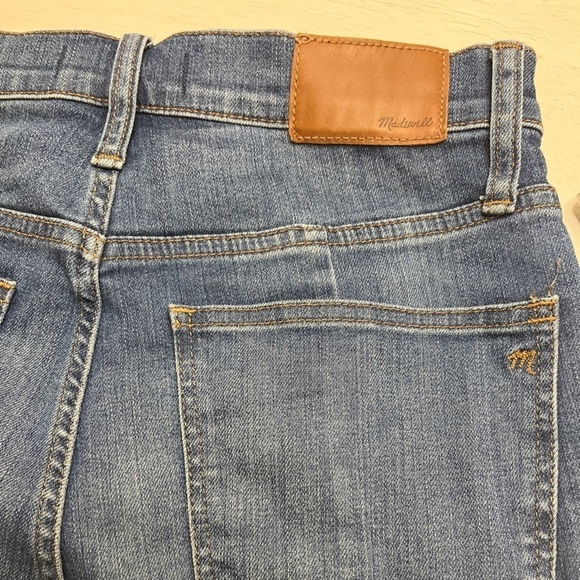 Madewell Cali Demi Boot Notch Split Back Raw Hem Jeans Sz 26 - Picture 7 of 12